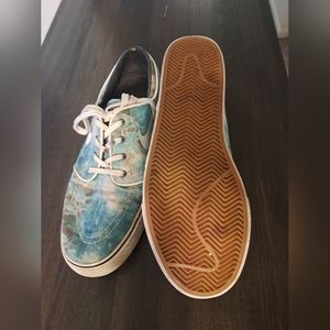 Nike janoski tiedye